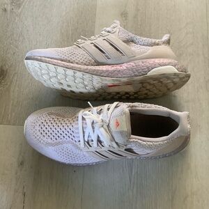 Adidas‎ UltraBoost 5.0 DNA Womens White Linen Running Shoes